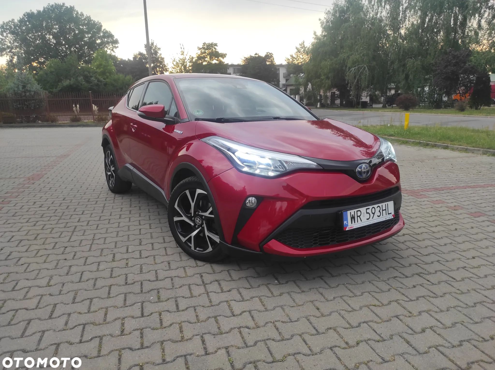 Toyota C-HR 1.8 Hybrid Comfort - 1