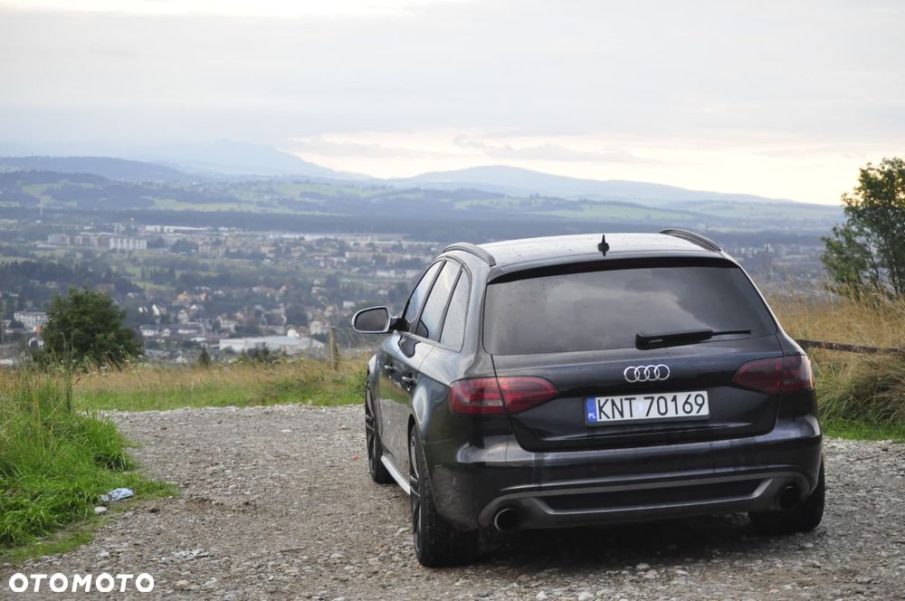 Audi A4 Avant 3.0 TDI Quattro - 12