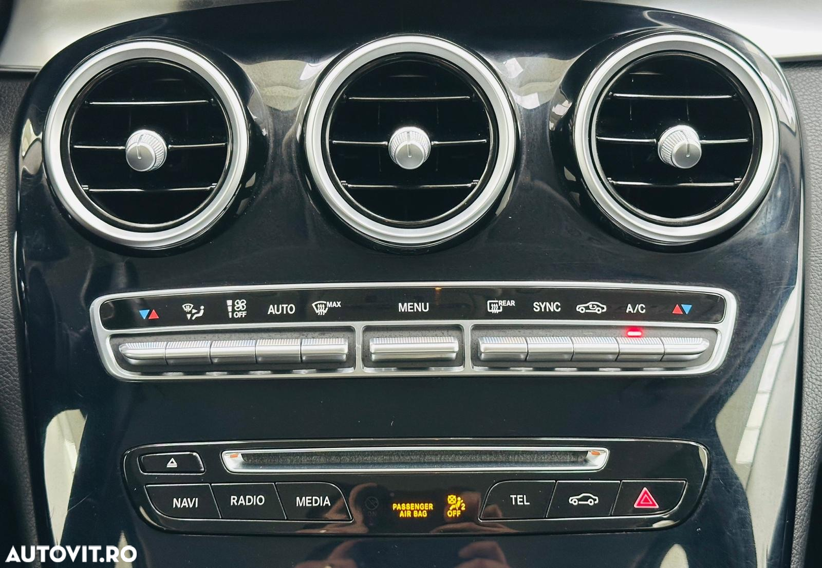 Mercedes-Benz C - 37
