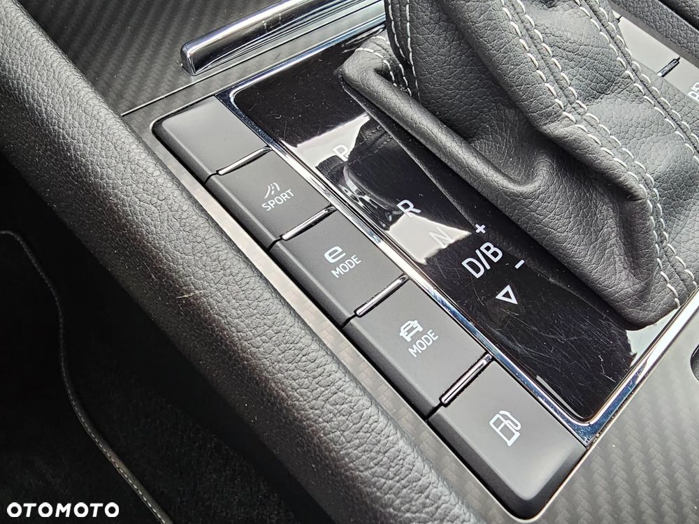 Skoda Superb 1.5 TSI mHEV Sportline DSG - 30