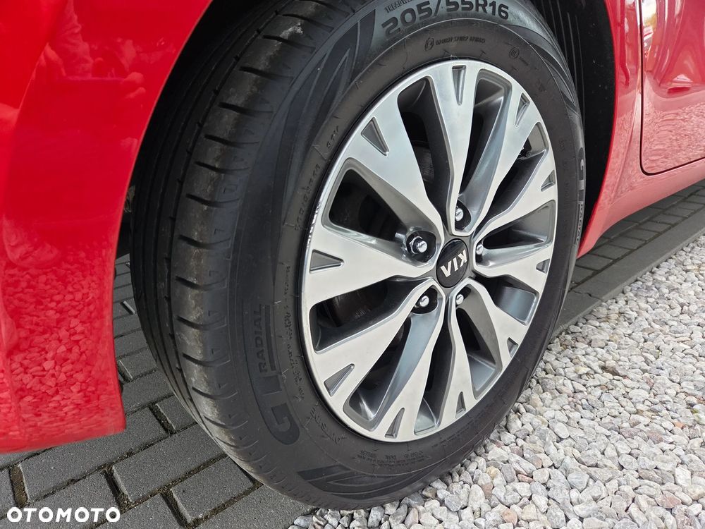 Kia Ceed 1.6 CRDi 136 ISG Platinum Edition - 10