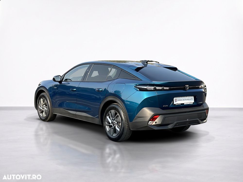 Peugeot 408 - 4