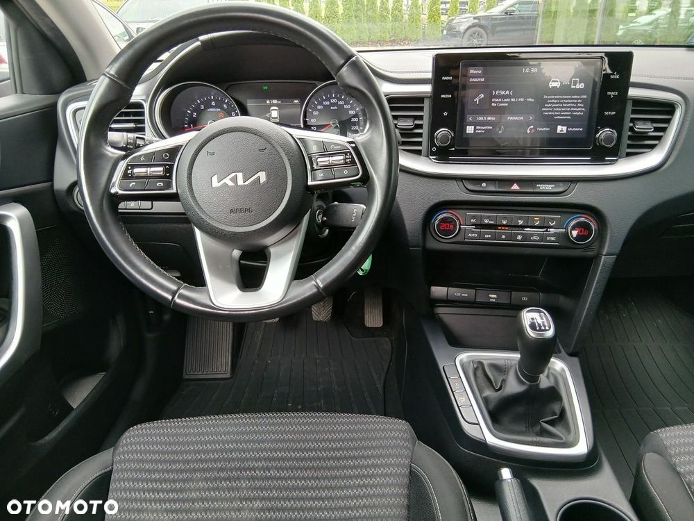 Kia XCeed 1.5 T-GDI M - 20