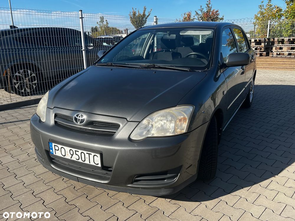 Toyota Corolla - 24