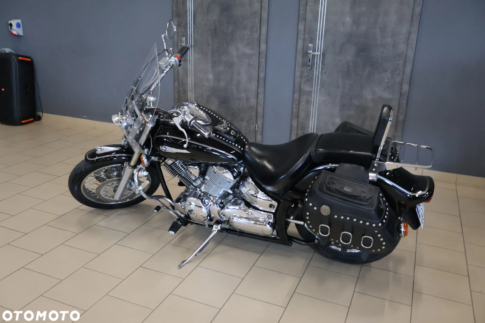 Yamaha XVS - 11