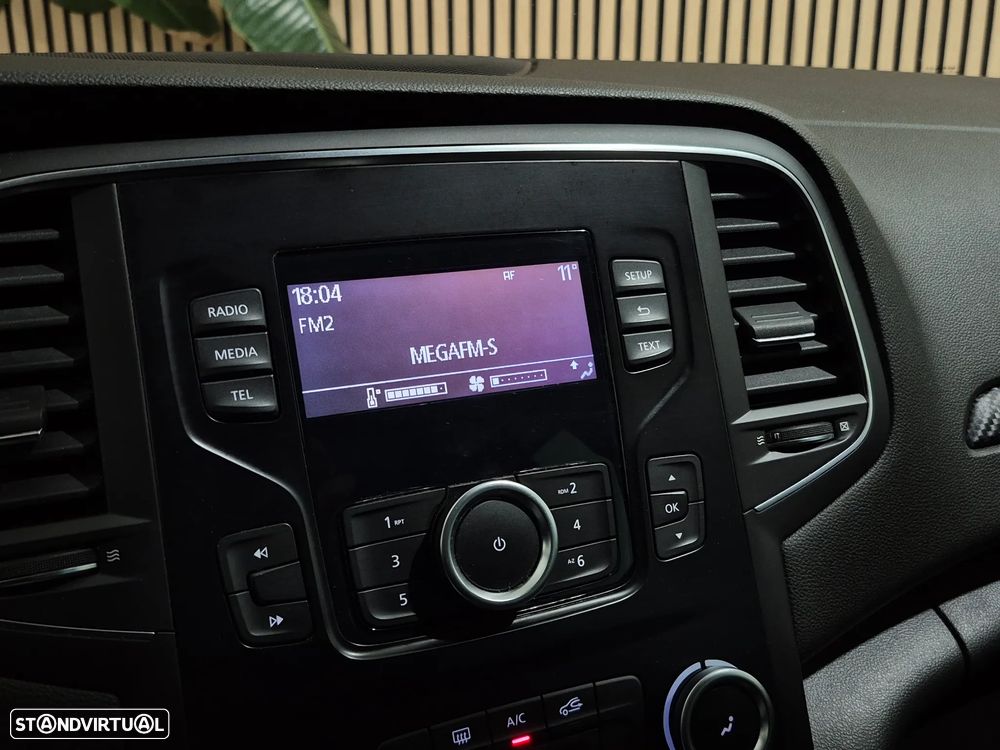 Renault Mégane 1.5 dCi Zen - 23