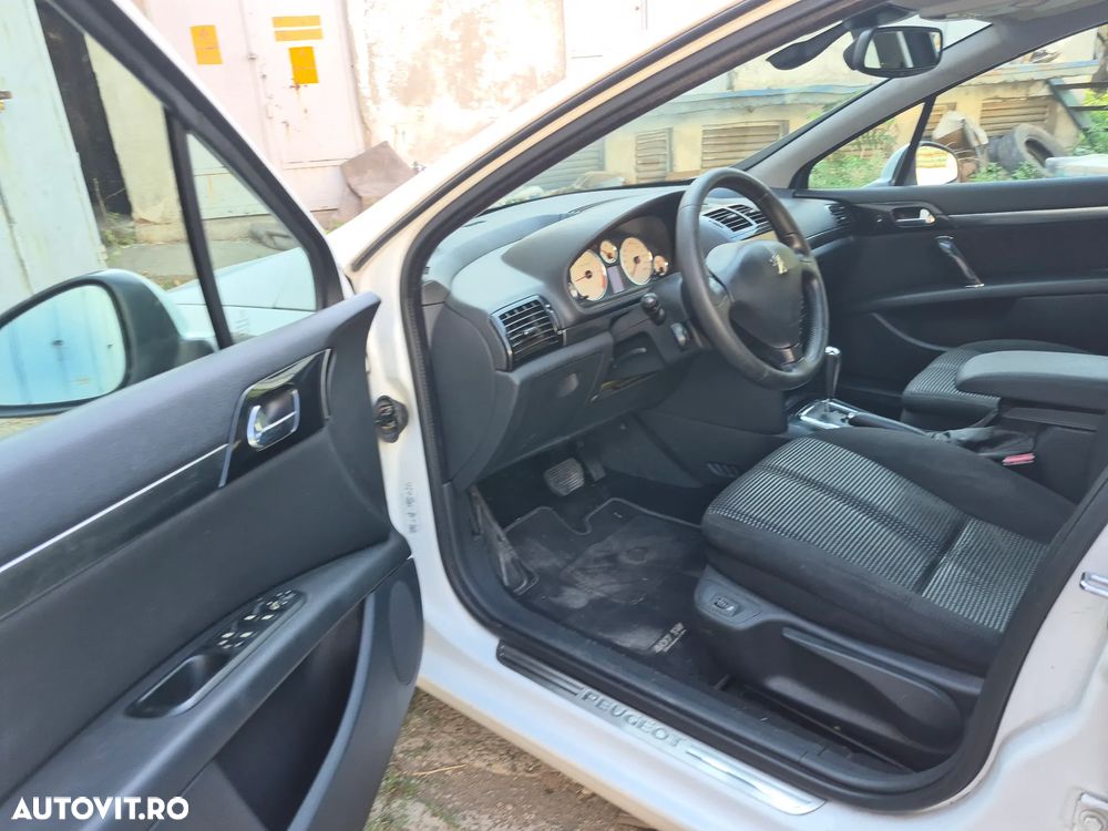 Peugeot 407 - 16