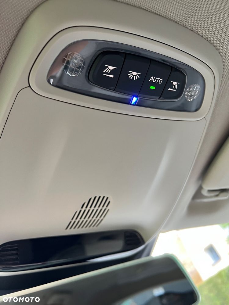 Volvo V40 D2 Drive-E Kinetic - 37