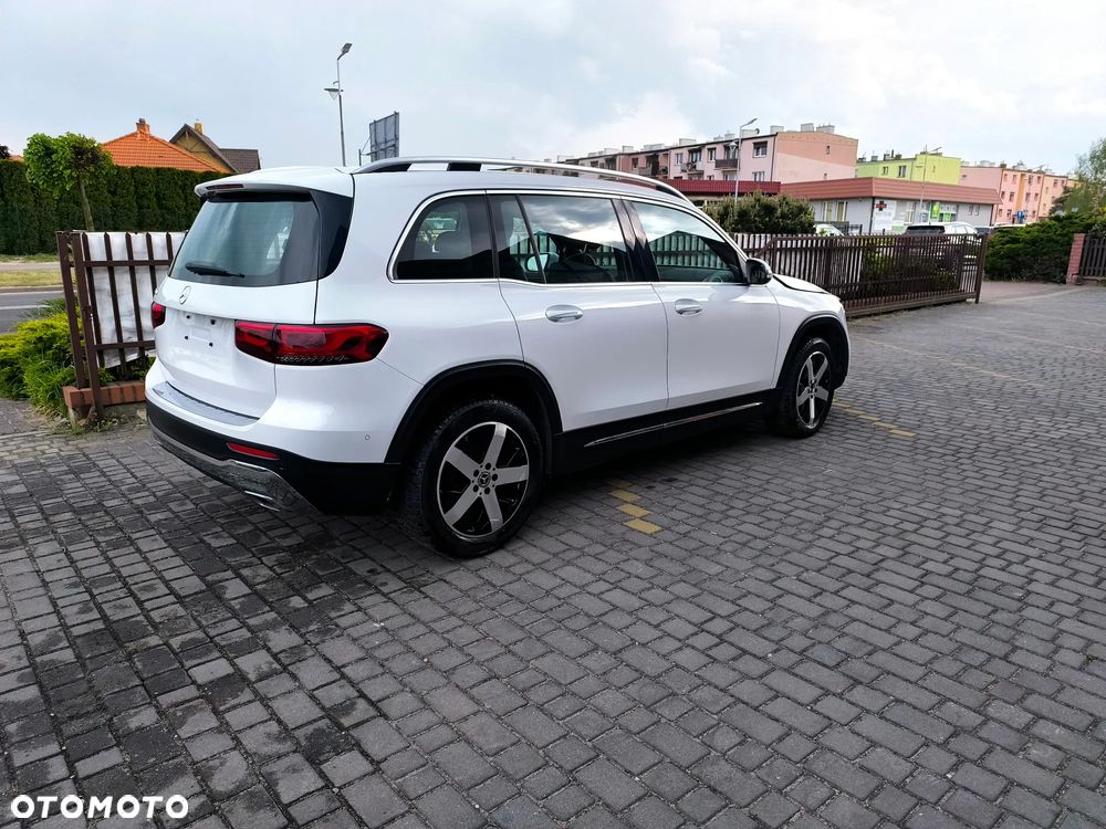 Mercedes-Benz GLB - 3