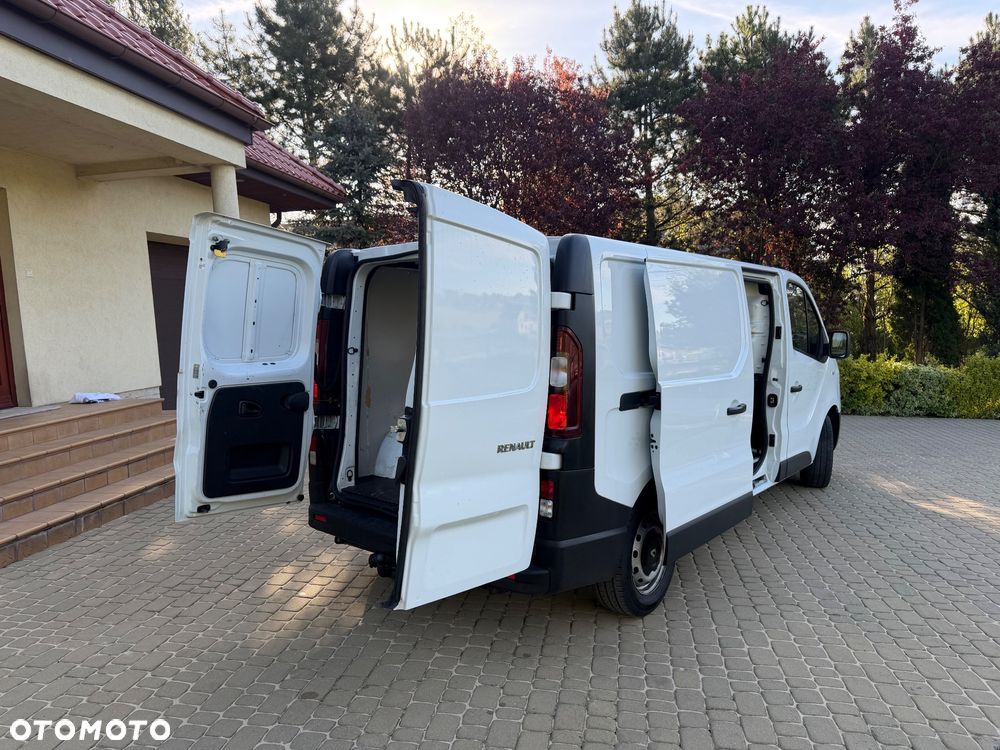 Renault Trafic - 6
