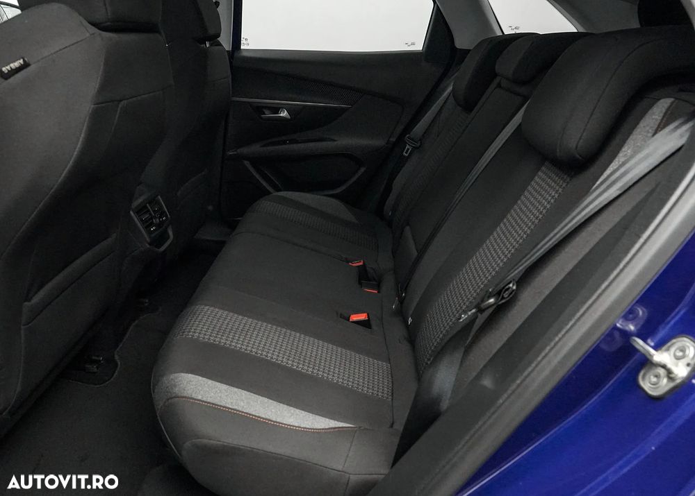 Peugeot 3008 1.2 PureTech 130 EAT8 Allure Pack - 16