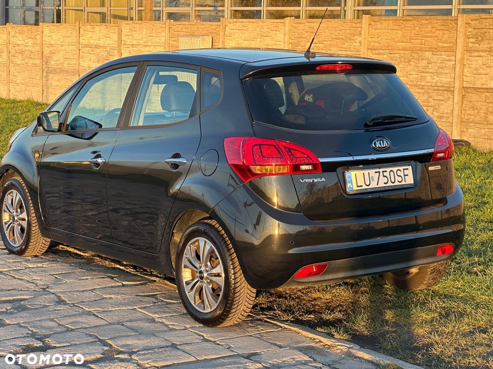 Kia Venga 1.6 CRDi 128 ISG Vision - 13