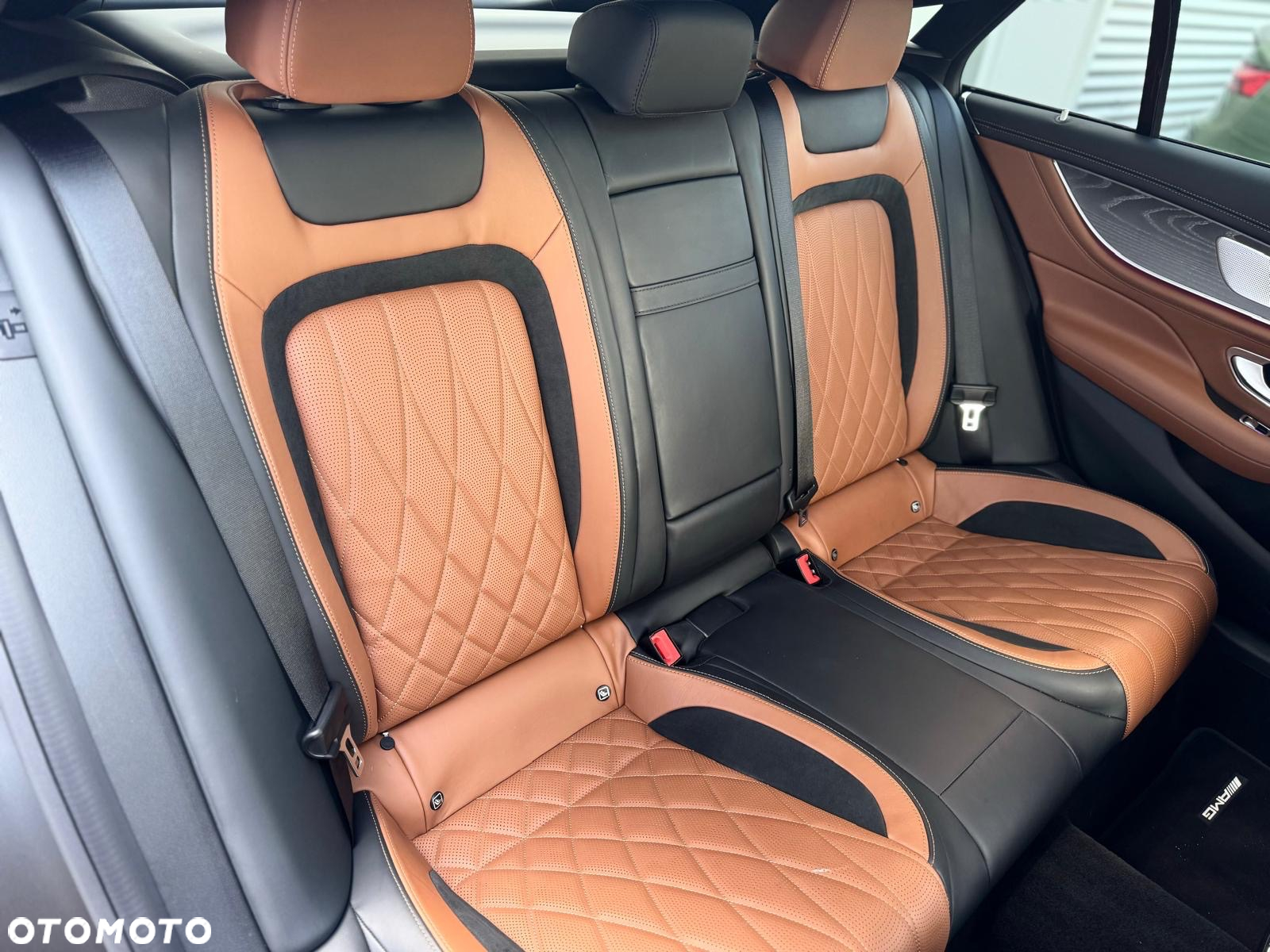 Mercedes-Benz AMG GT 43 4-Matic+ - 31