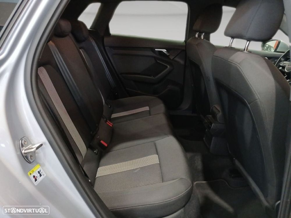 Audi A3 Sportback 30 TFSI Advanced - 24