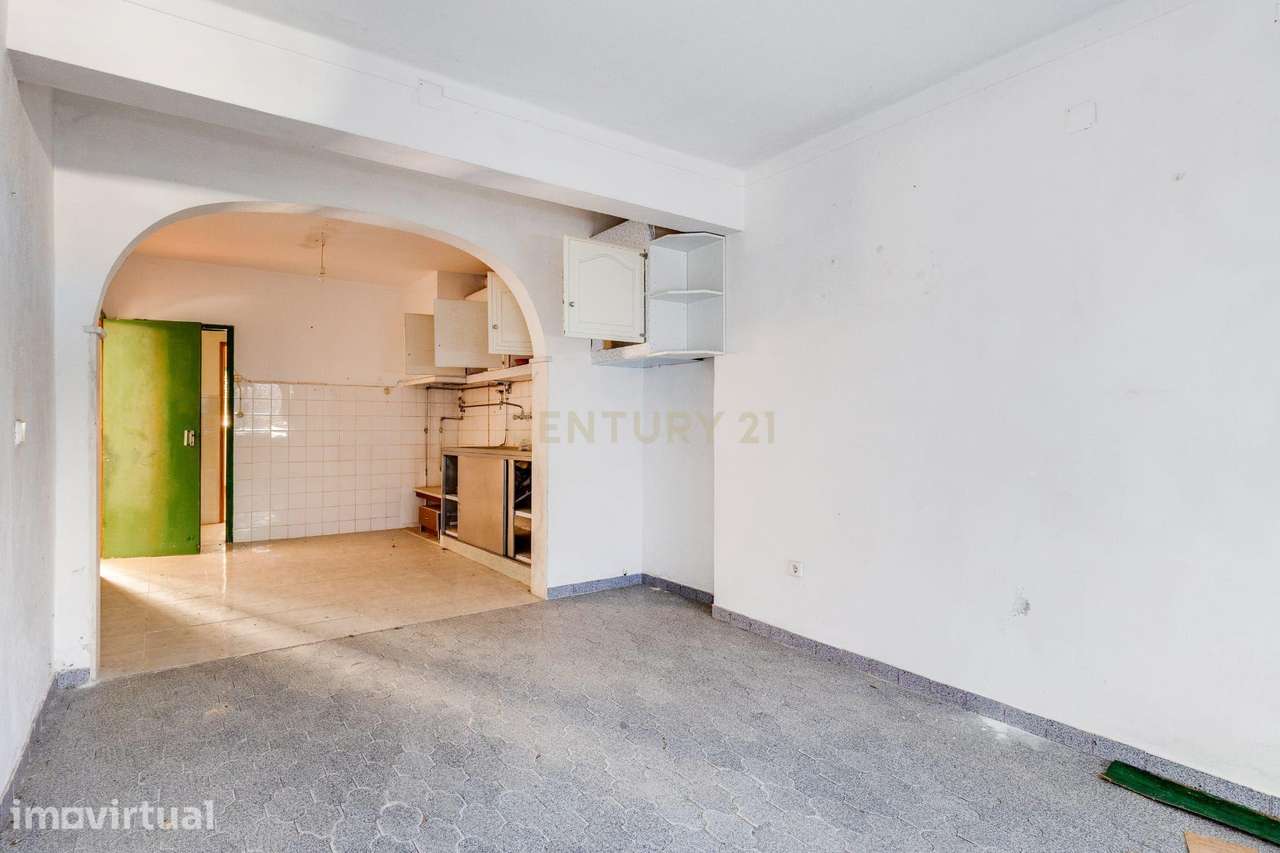 Moradia T5 ( Habitação ou investimento) - Grande imagem: 2/27