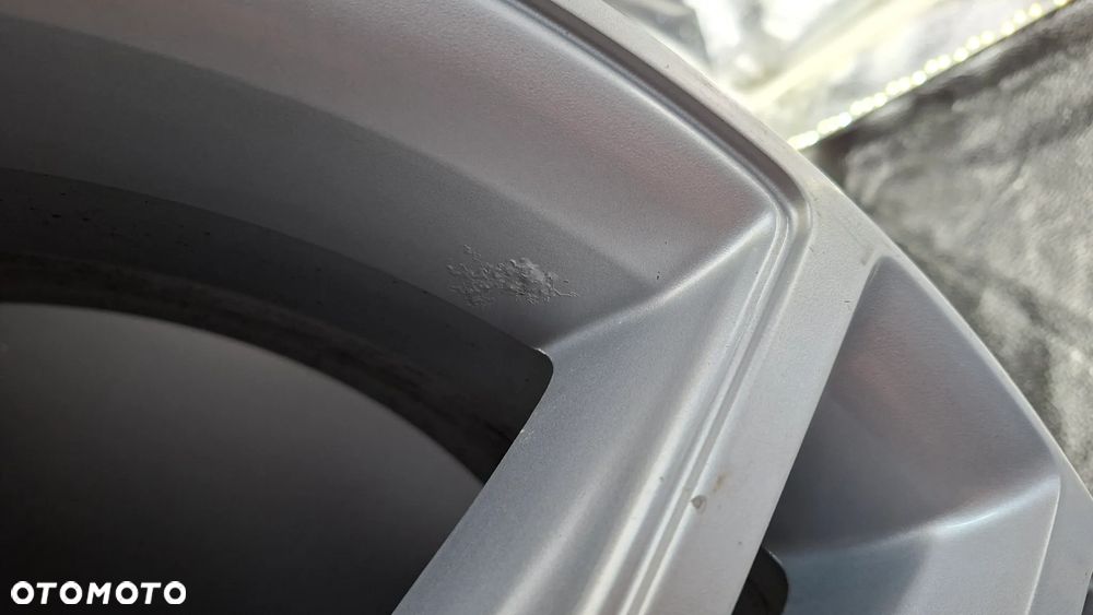 Felga Aluminiowa 19 Tesla Model S 5x120 ET 40 6007214-00-D - 5
