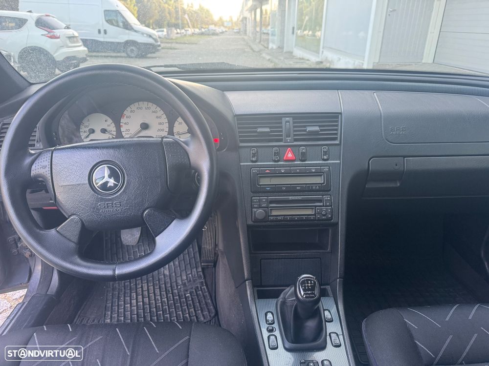 Mercedes-Benz C 220 D Sport - 9