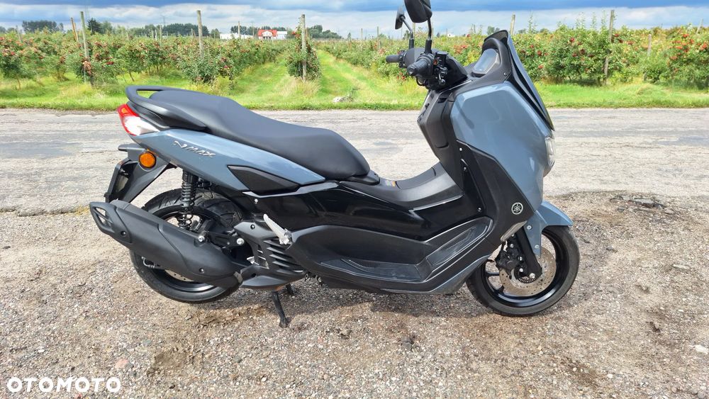Yamaha NMAX - 27
