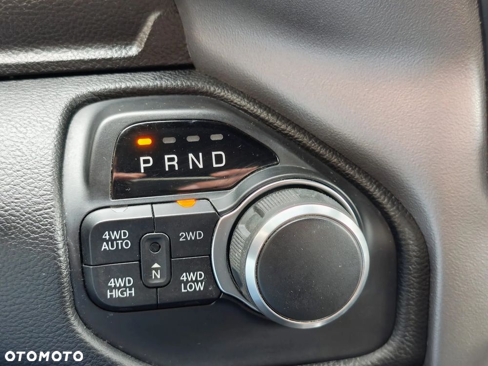 RAM 1500 Quad Cab Longbed Bighorn - 25