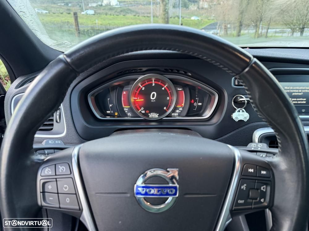 Volvo V40 D2 Ocean Race - 24