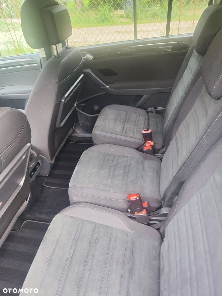 Volkswagen Touran 1.5 TSI EVO Highline DSG - 19