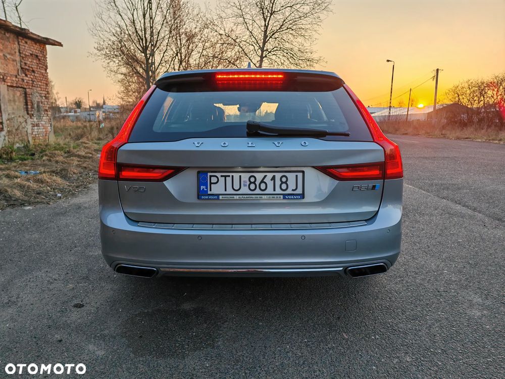 Volvo V90 D5 AWD Inscription - 16