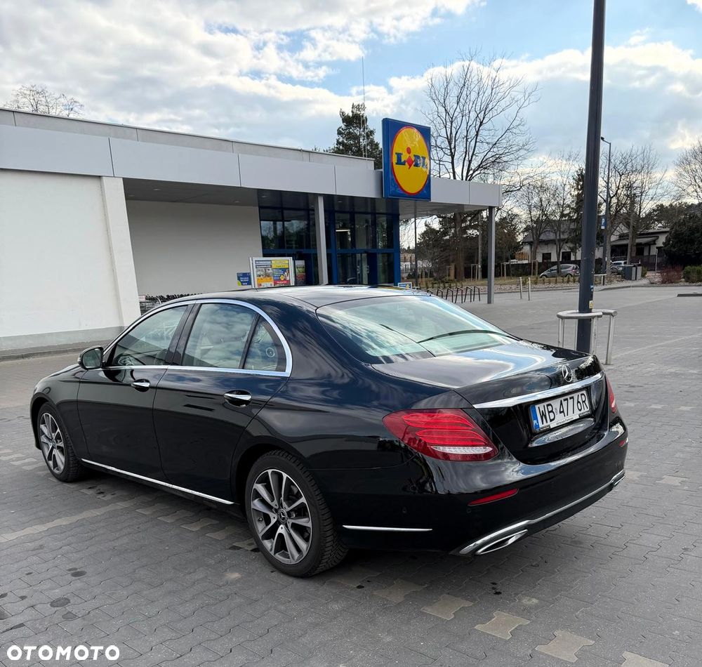 Mercedes-Benz Klasa E 220 d 9G-TRONIC - 7