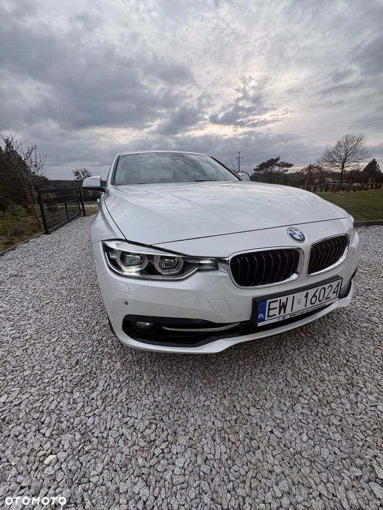 BMW Seria 3 320d xDrive Sport Line Shadow - 4