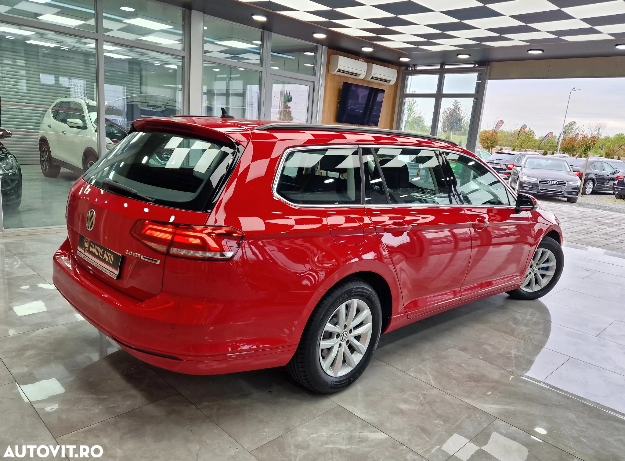Volkswagen Passat Variant 2.0 TDI (BlueMotion Technology) Comfortline - 5