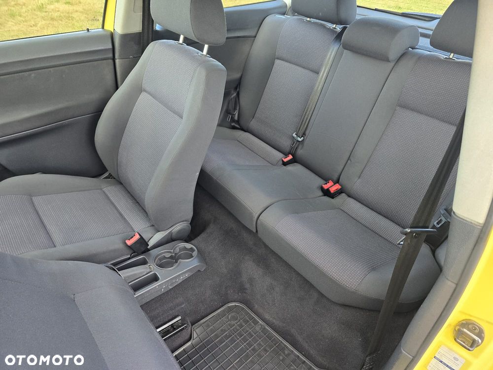 Volkswagen Polo 1.2 12V Trendline - 12