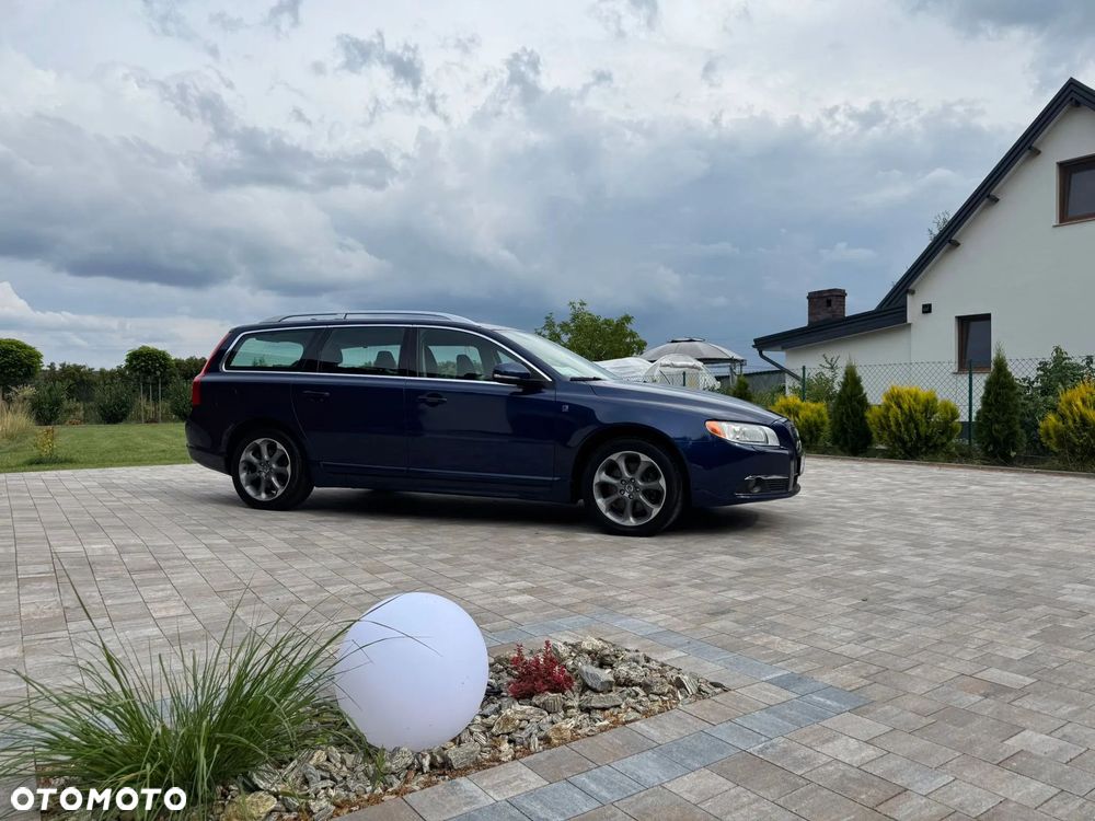 Volvo V70 - 3