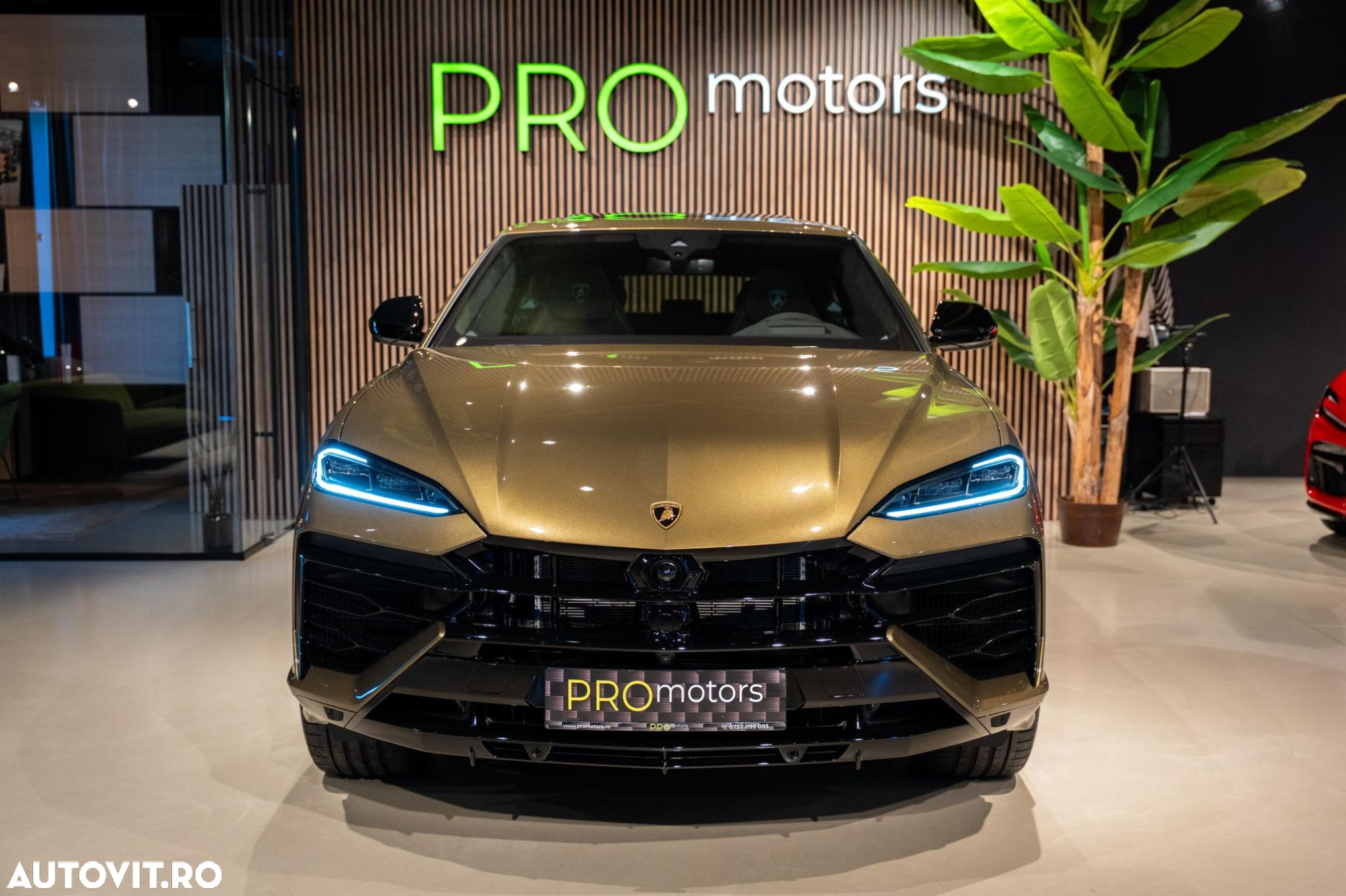 Lamborghini URUS - 4
