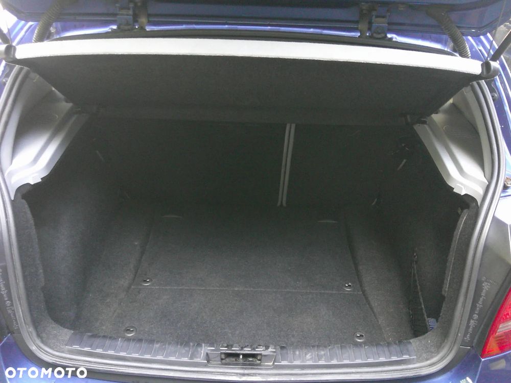BMW Seria 1 116i - 16