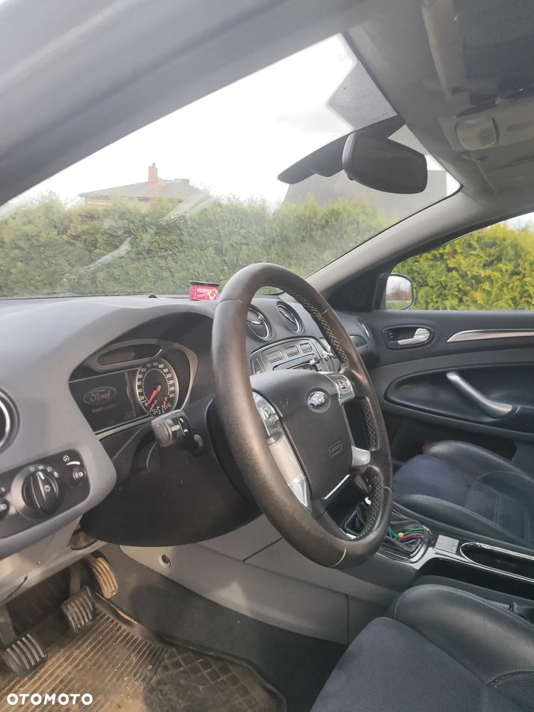 Ford Mondeo 2.0 TDCi Titanium - 3