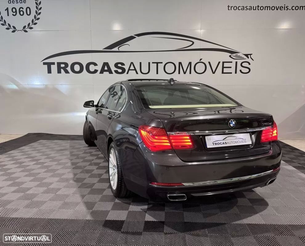 BMW 740 d — fotografia 8