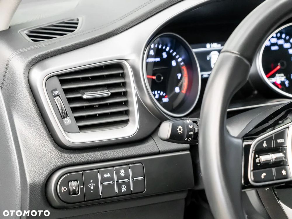 Kia Ceed 1.5 T-GDI M - 24