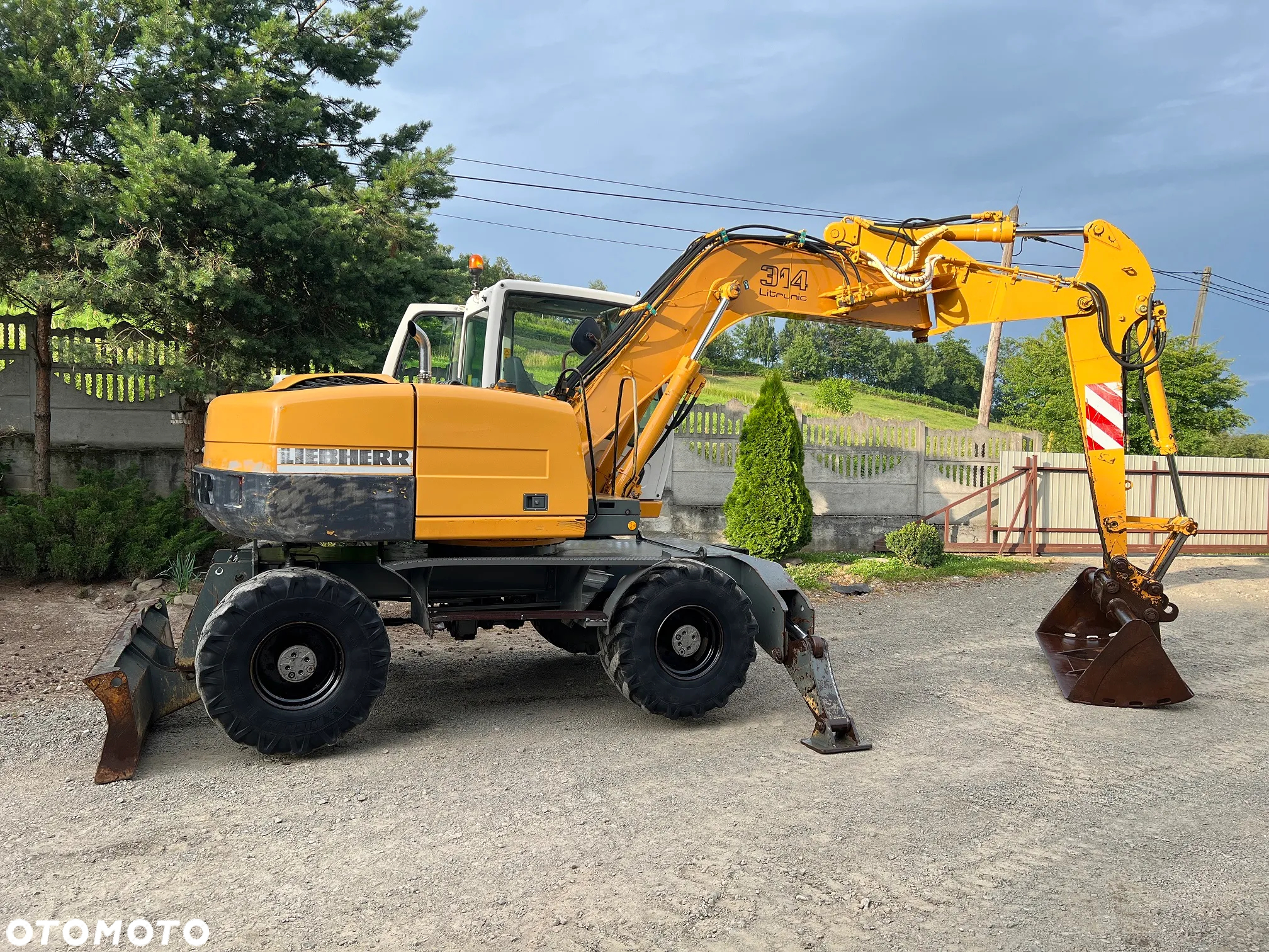 Liebherr A314 LITRONIC Koparka Kołowa 16 Ton 2 Łyżki Pług Podpory - 10