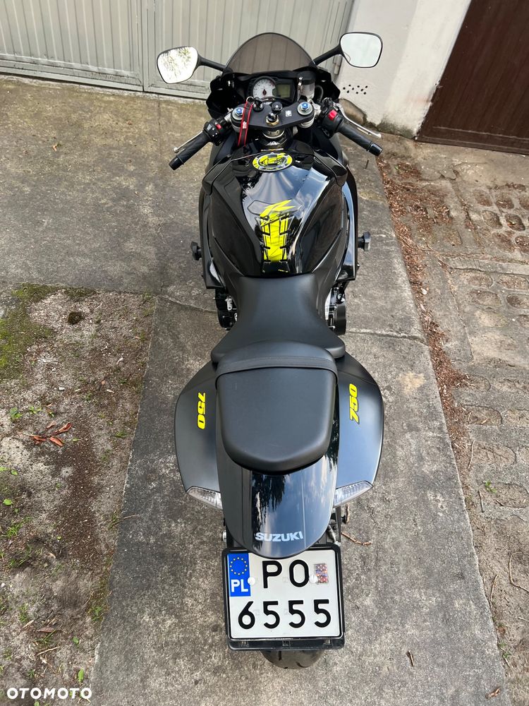 Suzuki GSX-R - 9