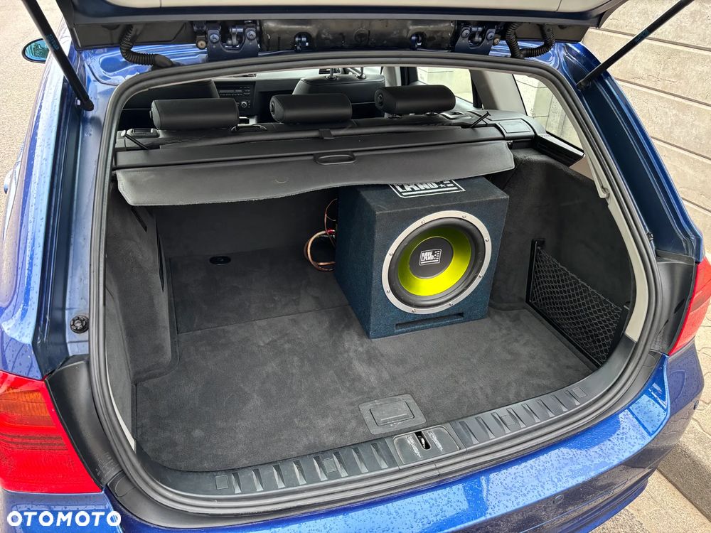 BMW Seria 3 318d DPF - 10