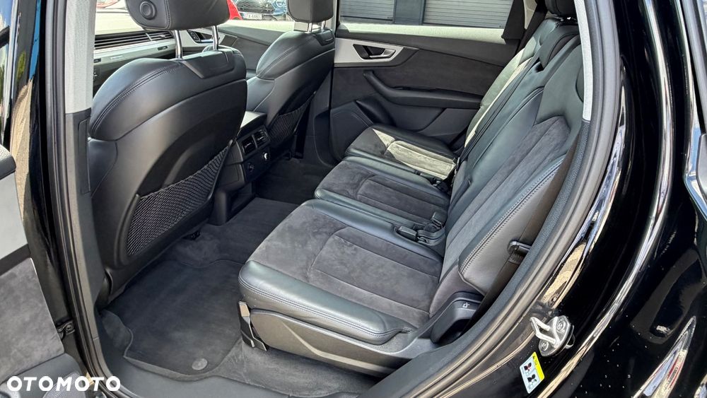 Audi Q7 3.0 TDI ultra Quattro Tiptr - 11