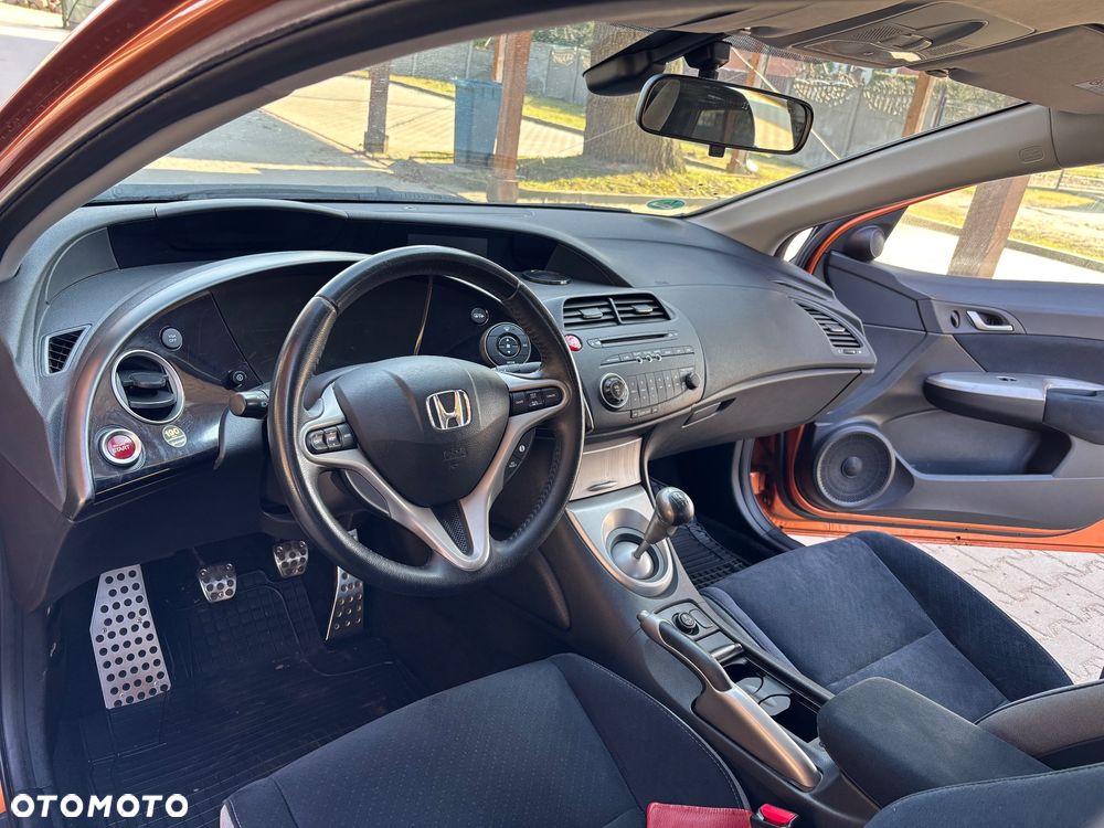 Honda Civic 1.8 Comfort - 13