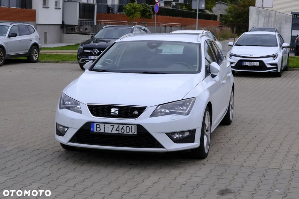 Seat Leon 2015 photo 4
