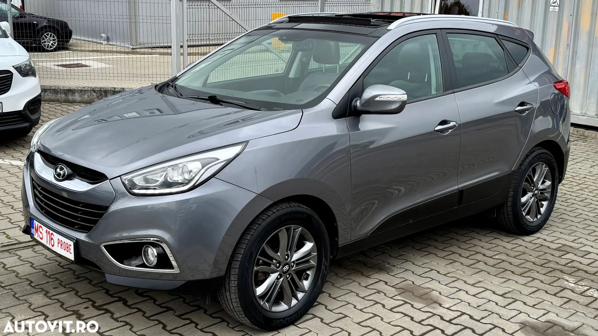 Hyundai ix35 2.0 CRDI 2WD Style - 1