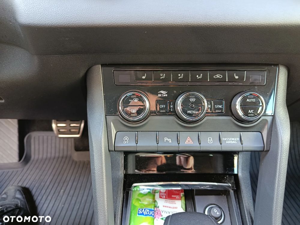 Skoda Karoq 2.0 TDI SCR 4x4 DSG Ambition - 11
