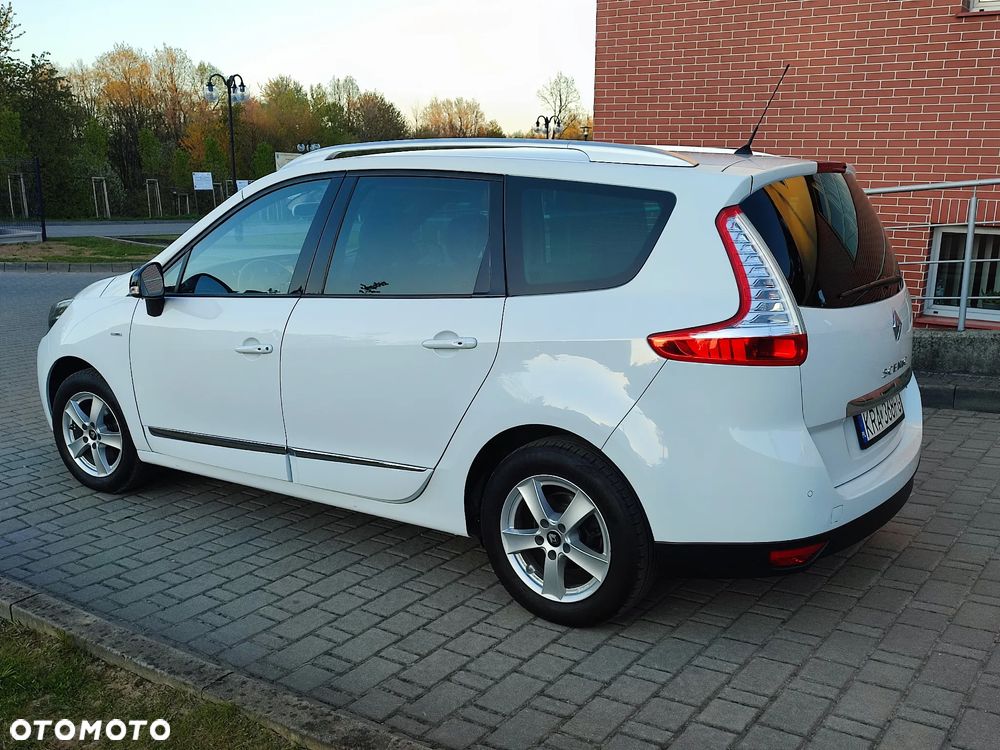 Renault Grand Scenic ENERGY TCe 130 BOSE EDITION - 2