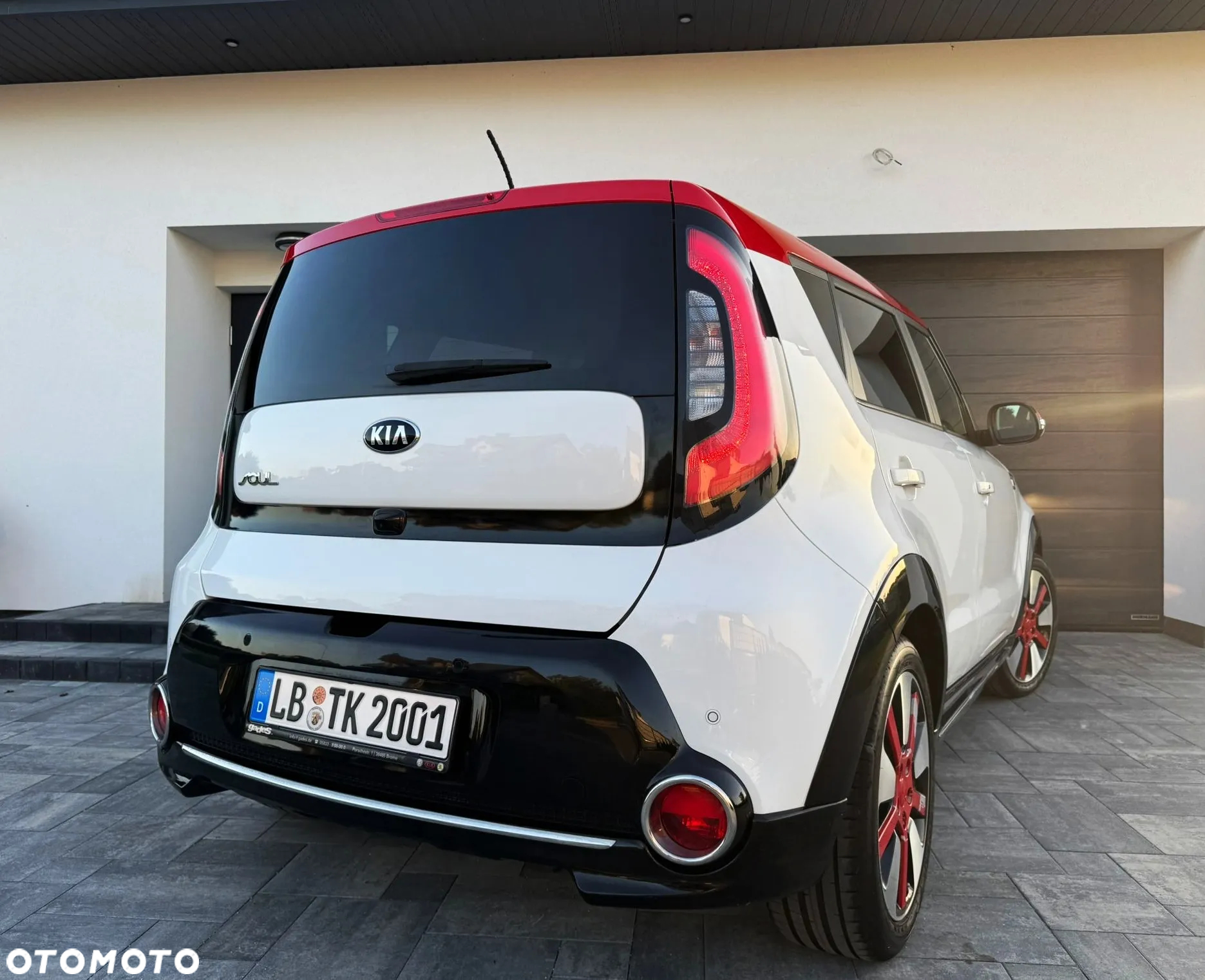Kia Soul 1.6 GDI White&Red Edition - 4