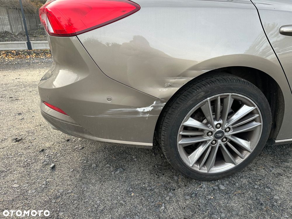 Ford Focus 2.0 EcoBlue Vignale - 37