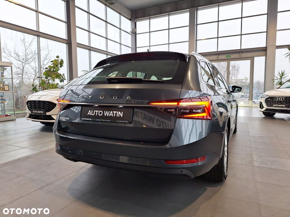 Skoda Superb 2.0 TDI SCR Ambition DSG - 5