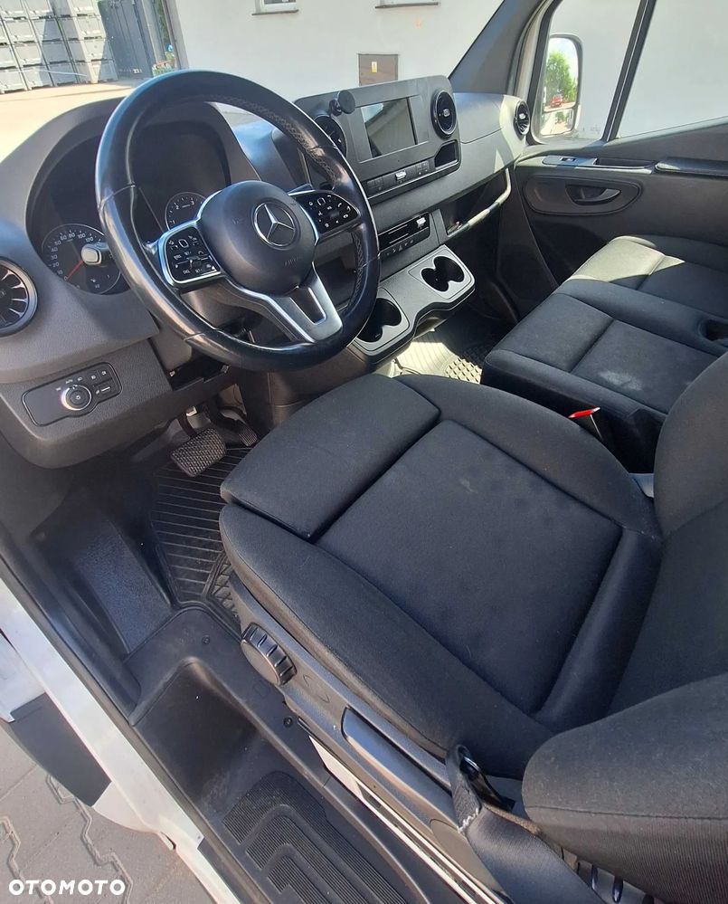 Mercedes-Benz sprinter - 9