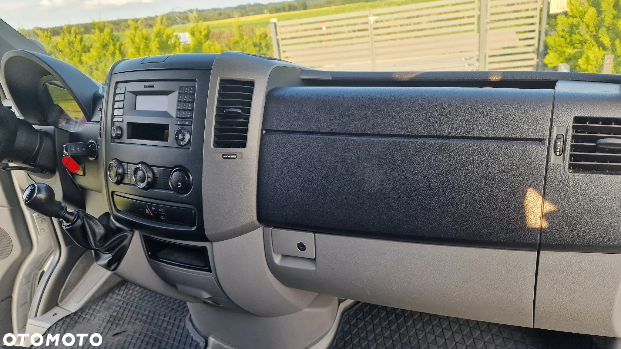 Volkswagen Crafter - 19